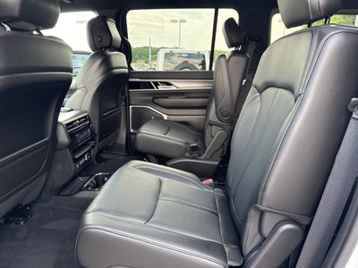 2026 Jeep Grand Wagoneer GRAND WAGONEER UPLAND 4X4