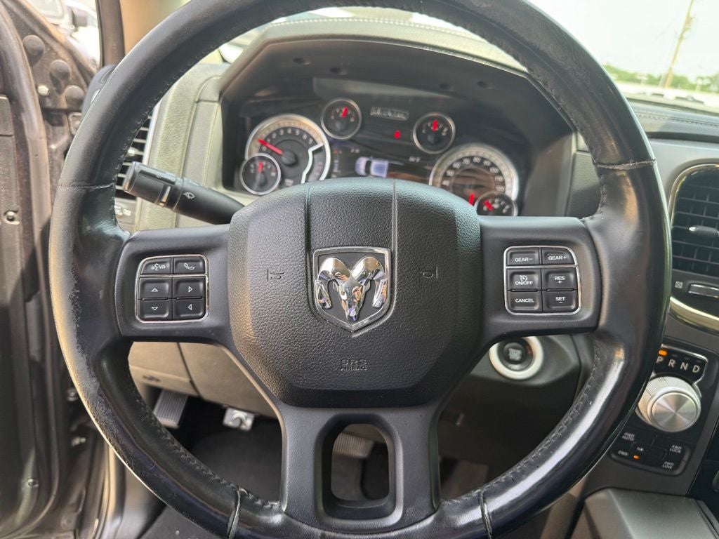 2017 RAM 1500 Night Crew Cab 4x4 6'4' Box