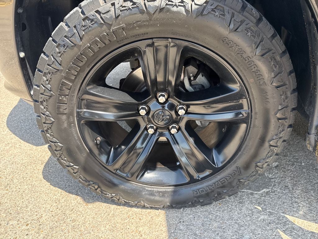 2017 RAM 1500 Night Crew Cab 4x4 6'4' Box