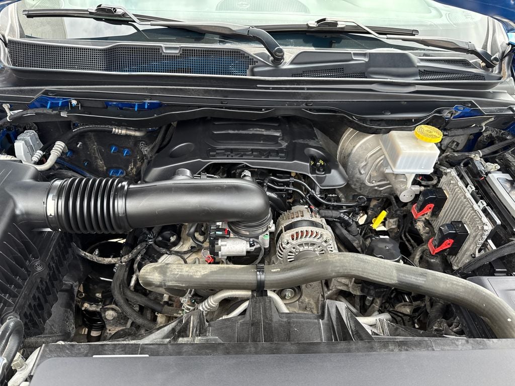 2022 RAM 1500 Big Horn Crew Cab 4x4 5'7' Box