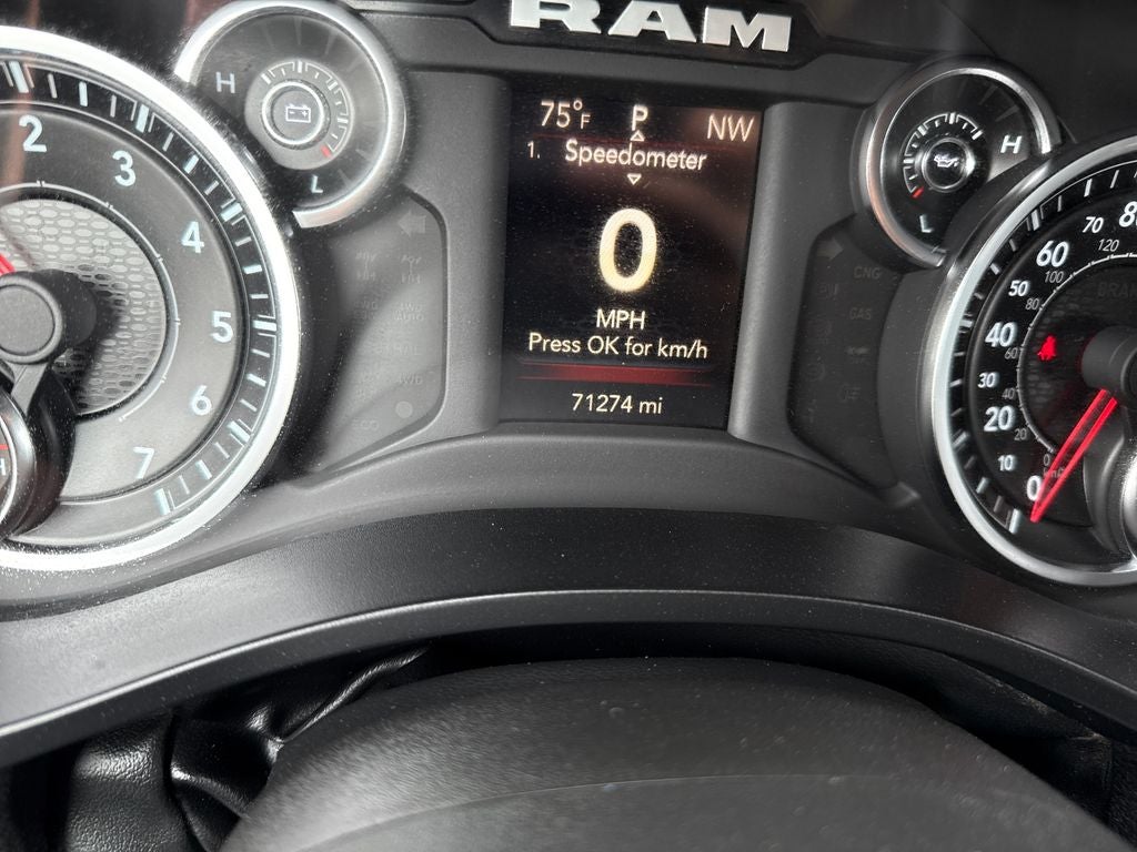 2023 RAM 1500 Big Horn Crew Cab 4x4 5'7' Box