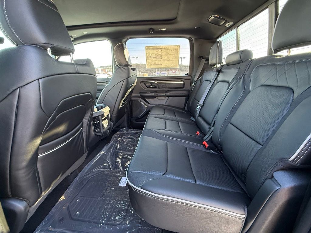 2026 RAM Ram 1500 RAM 1500 LIMITED CREW CAB 4X4 5'7' BOX