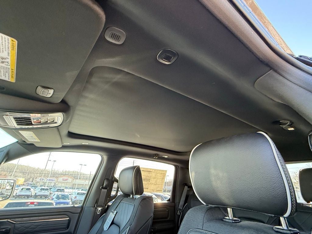 2026 RAM Ram 1500 RAM 1500 LIMITED CREW CAB 4X4 5'7' BOX