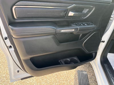 2021 RAM 1500 Limited Crew Cab 4x4 5'7' Box