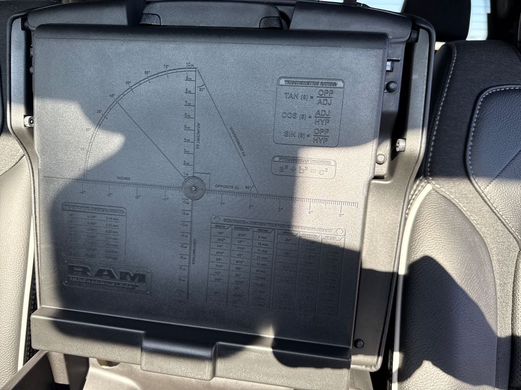 2026 RAM Ram 1500 RAM 1500 LIMITED CREW CAB 4X4 5'7' BOX