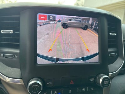 2022 RAM 1500 Laramie Crew Cab 4x4 5'7' Box