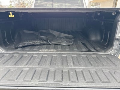 2022 RAM 1500 Laramie Crew Cab 4x4 5'7' Box
