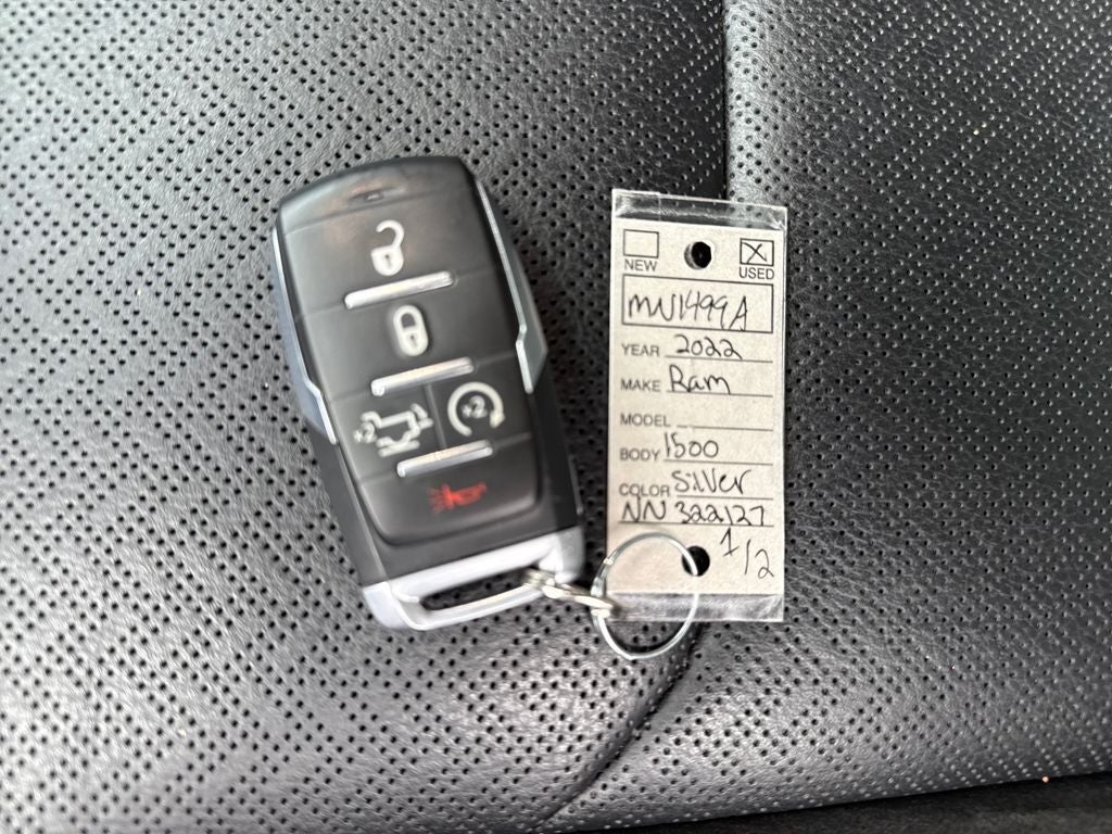 2022 RAM 1500 Laramie Crew Cab 4x4 5'7' Box