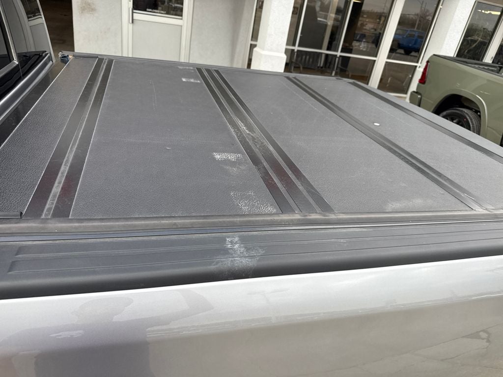 2022 RAM 1500 Laramie Crew Cab 4x4 5'7' Box