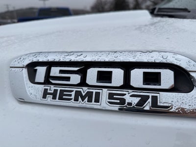 2020 RAM 1500 Laramie Longhorn Crew Cab 4x4 5'7' Box