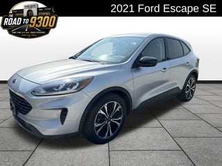 2021 Ford Escape SE