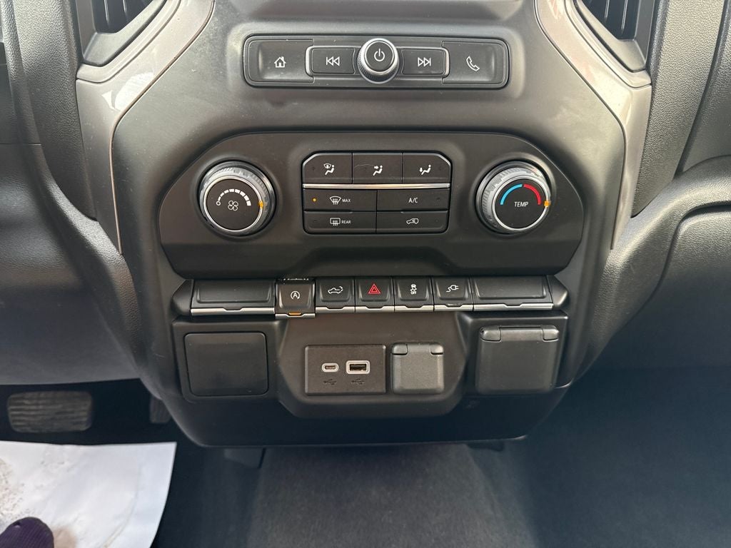 2022 Chevrolet Silverado 1500 LTD 4WD Double Cab Standard Bed Custom