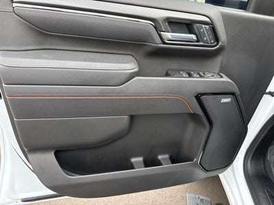 2025 GMC Sierra 2500HD 4WD Crew Cab Standard Bed AT4