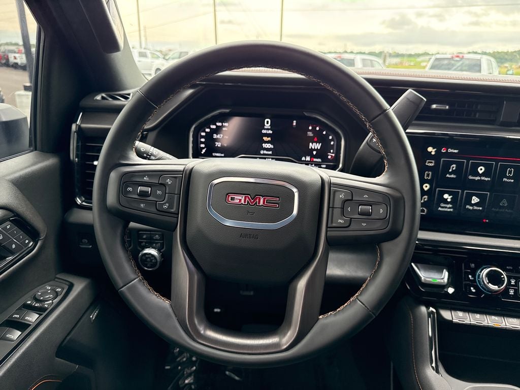 2025 GMC Sierra 2500HD 4WD Crew Cab Standard Bed AT4
