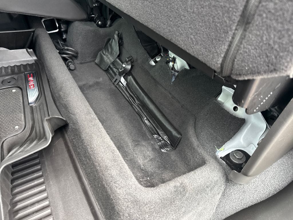 2025 GMC Sierra 2500HD 4WD Crew Cab Standard Bed AT4