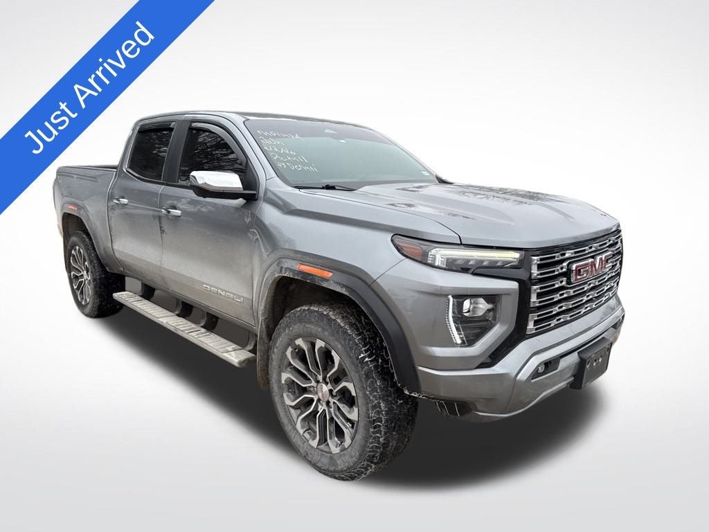2023 GMC Canyon 4WD Crew Cab Short Box Denali