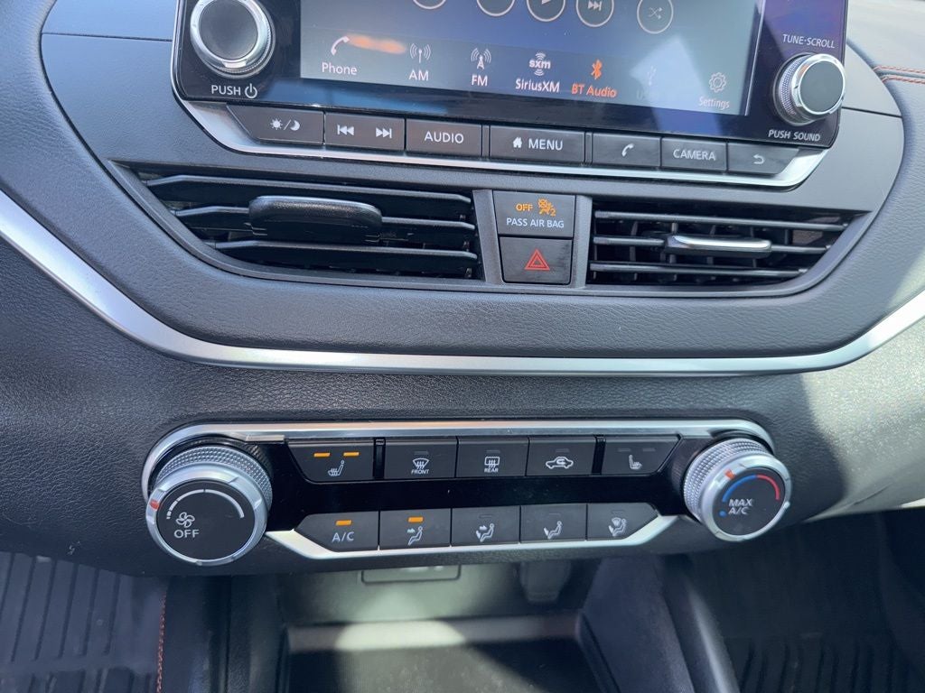 2021 Nissan Altima SR VC-Turbo FWD
