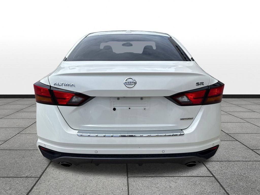 2021 Nissan Altima SR VC-Turbo FWD