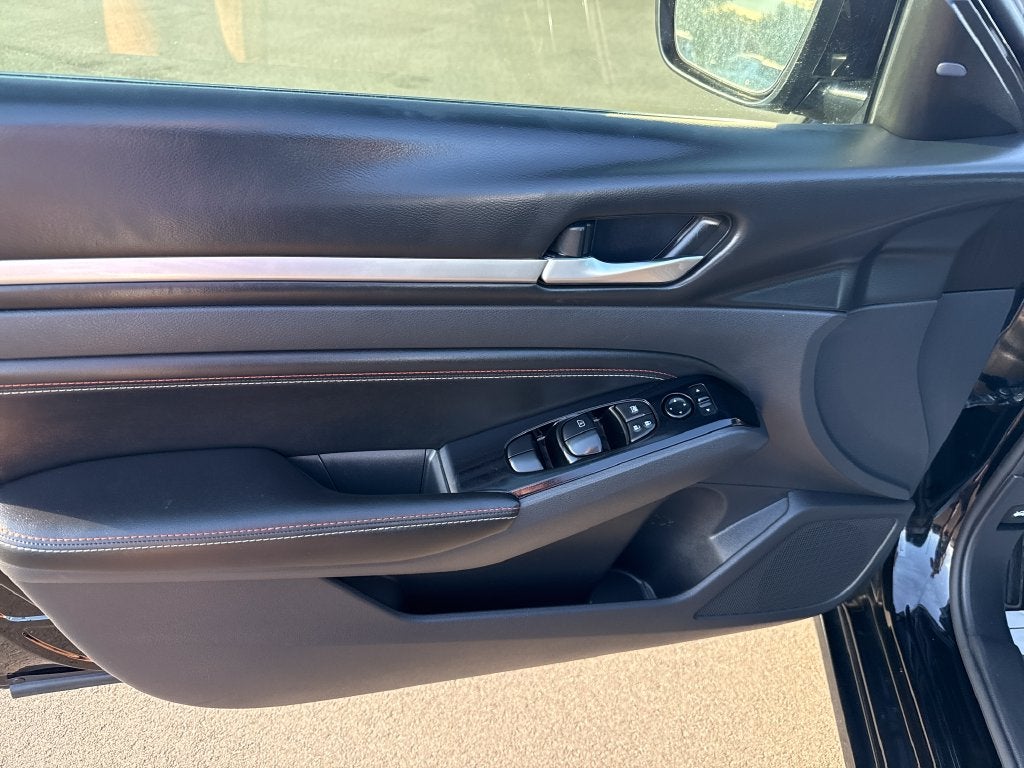 2023 Nissan Altima SR Intelligent AWD
