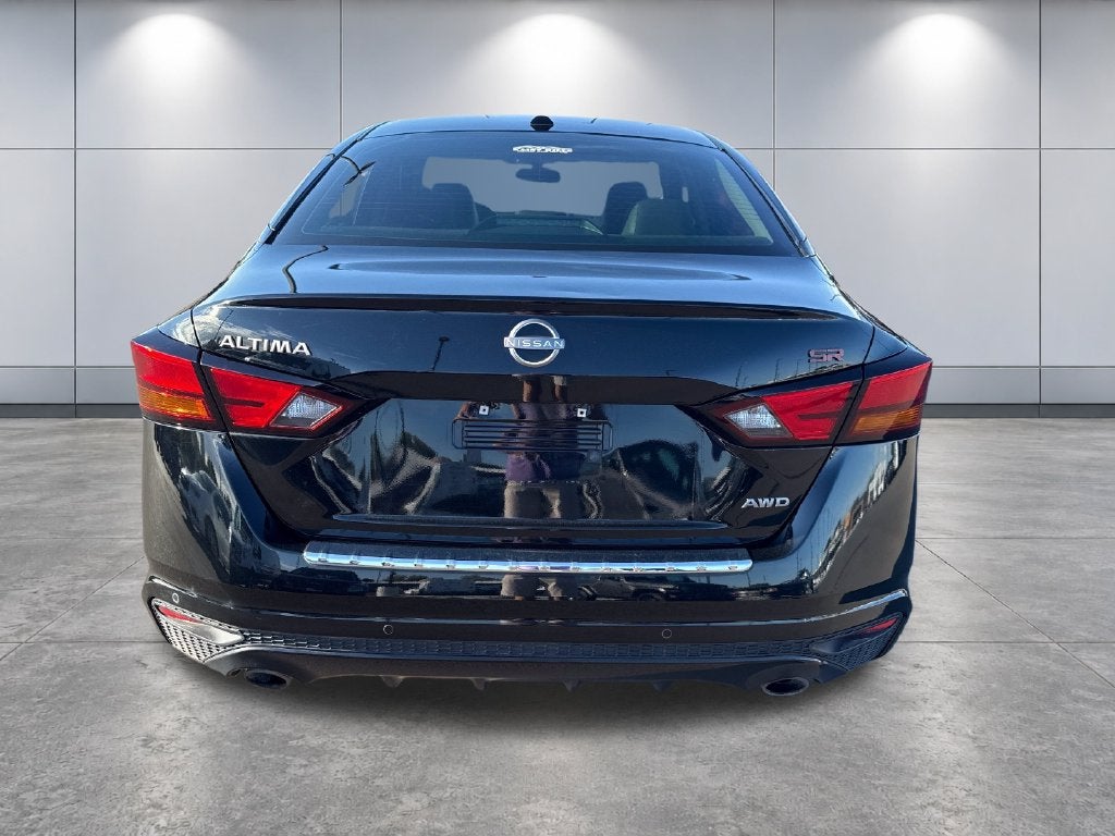 2023 Nissan Altima SR Intelligent AWD