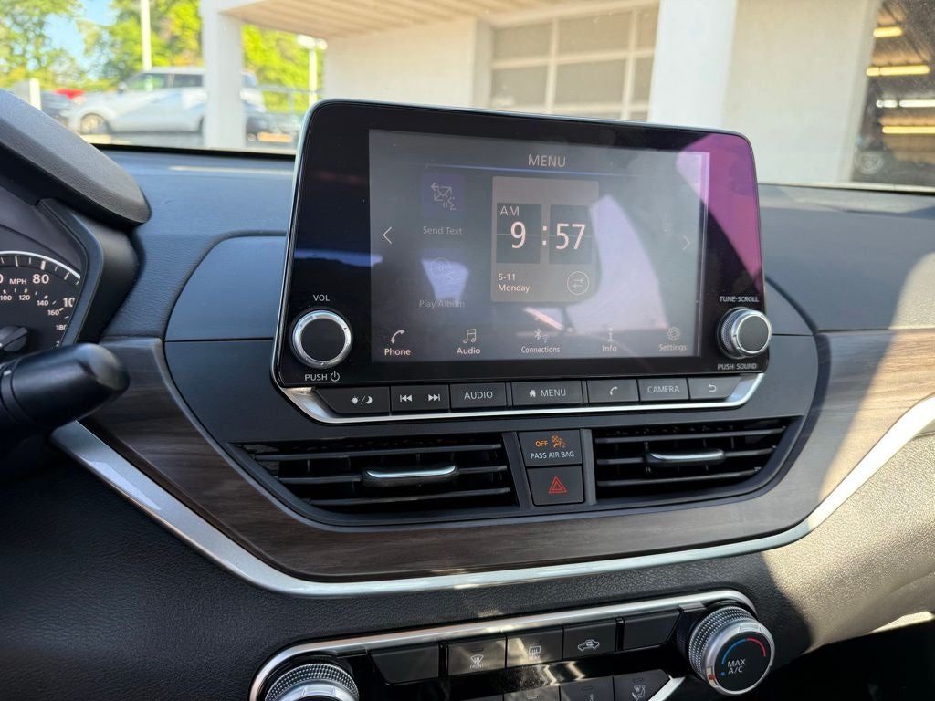 2024 Nissan Altima SV FWD