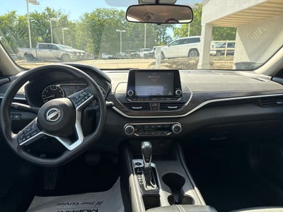 2025 Nissan Altima SV FWD