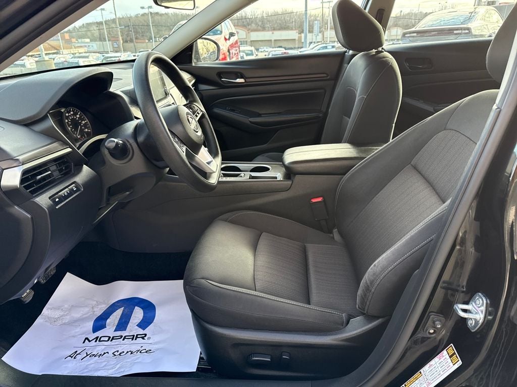 2024 Nissan Altima SV FWD