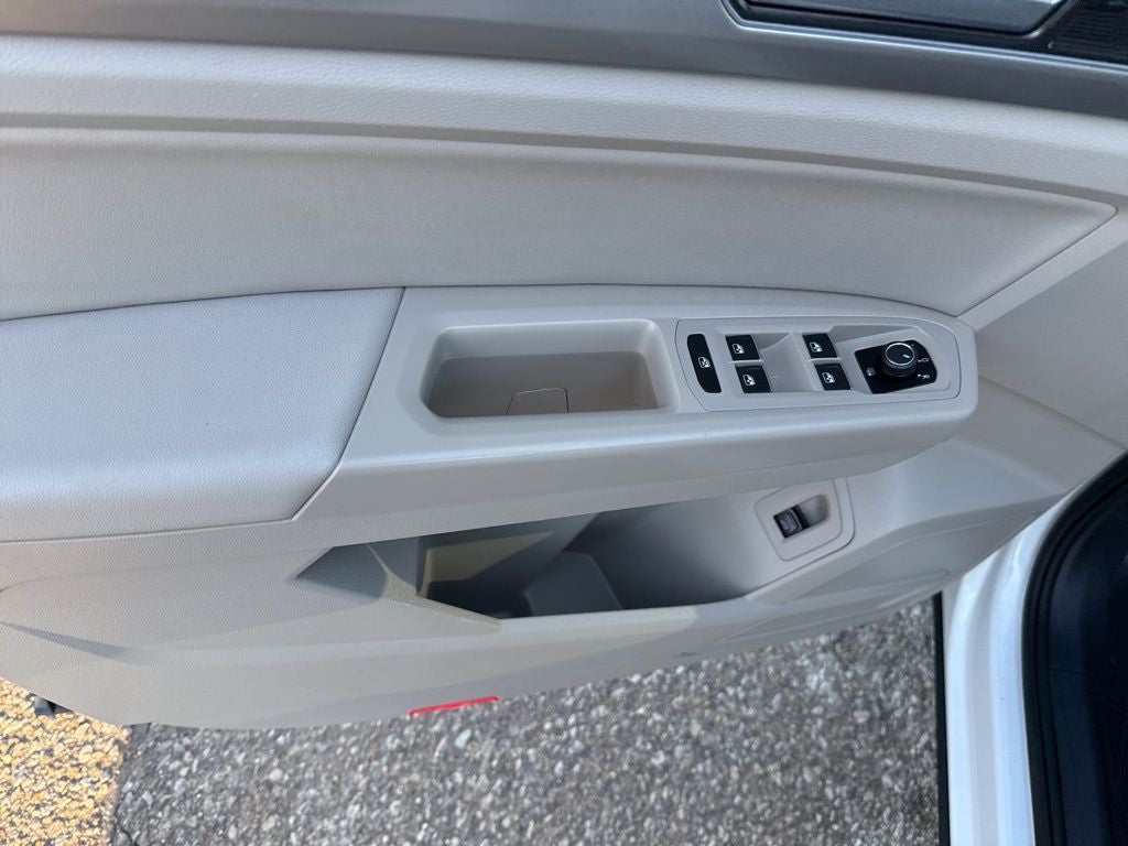 2018 Volkswagen Atlas 3.6L V6 SE w/Technology