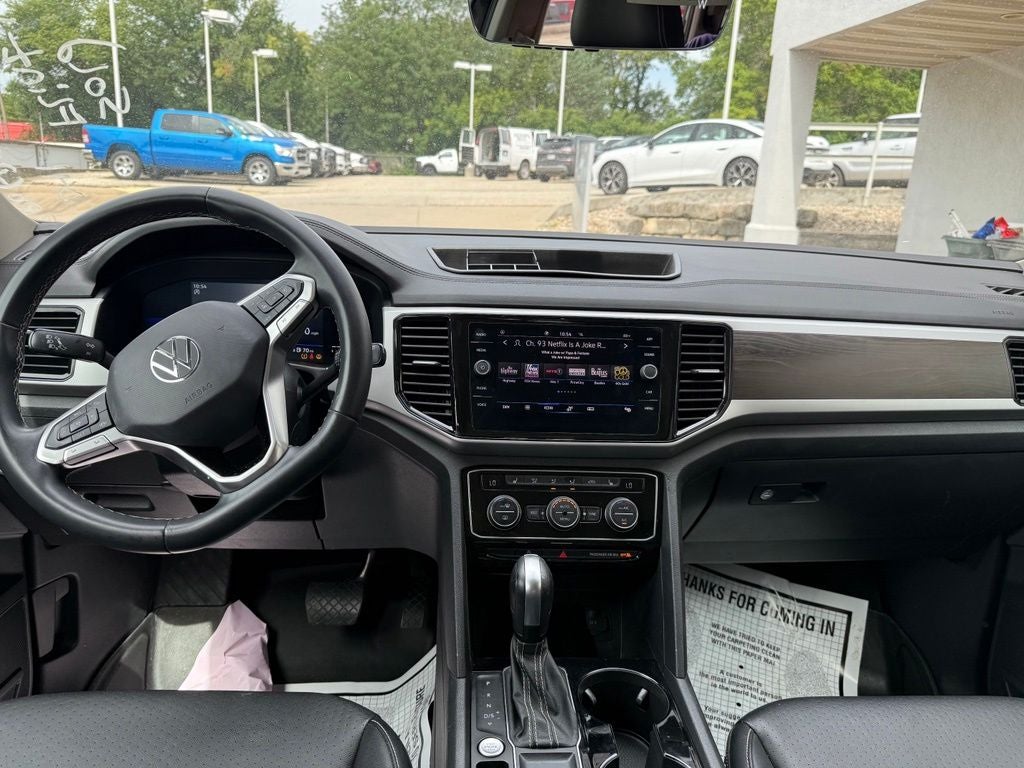 2022 Volkswagen Atlas 3.6L V6 SE w/Technology