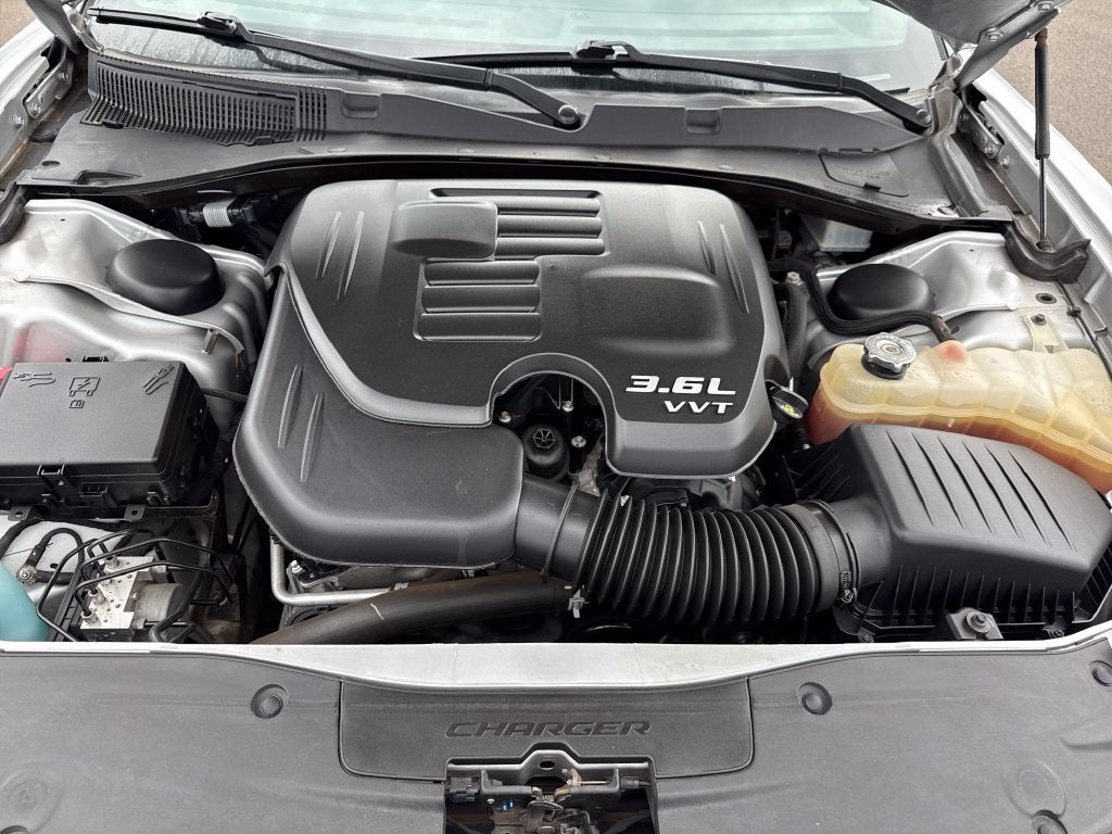 2022 Dodge Charger SXT RWD