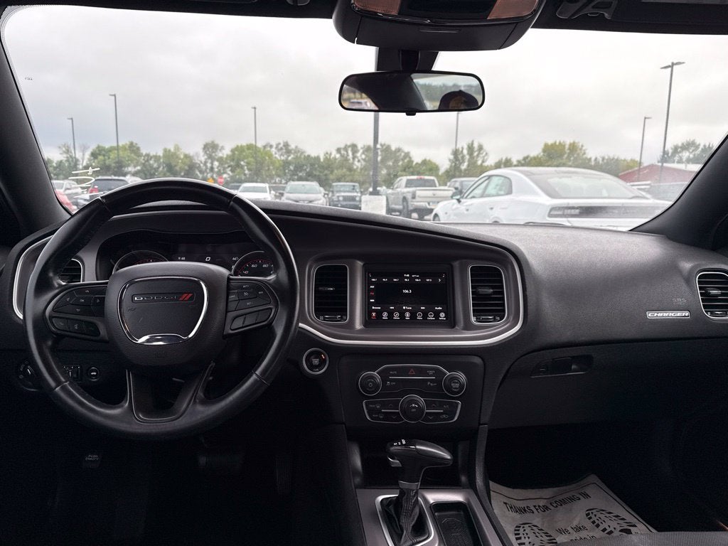 2022 Dodge Charger SXT RWD