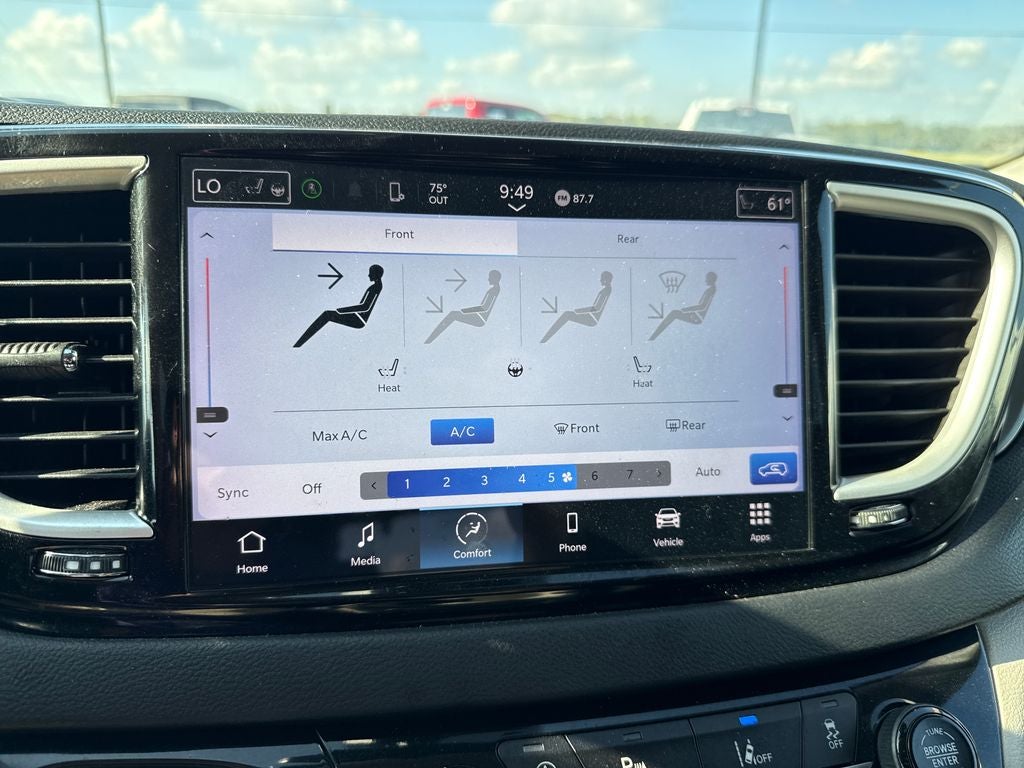 2023 Chrysler Pacifica Touring L
