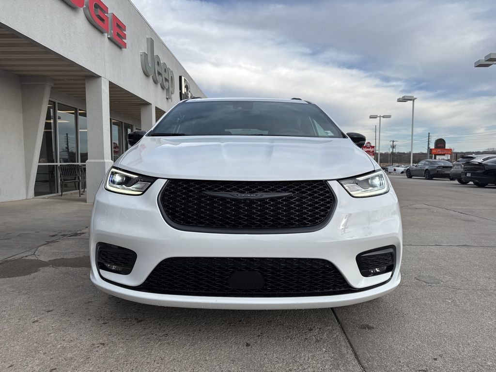 2026 Chrysler Pacifica PACIFICA SELECT