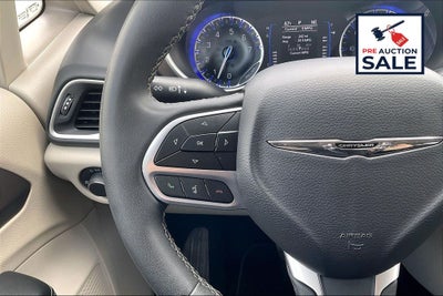 2023 Chrysler Voyager LX