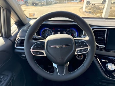 2026 Chrysler Voyager VOYAGER LX