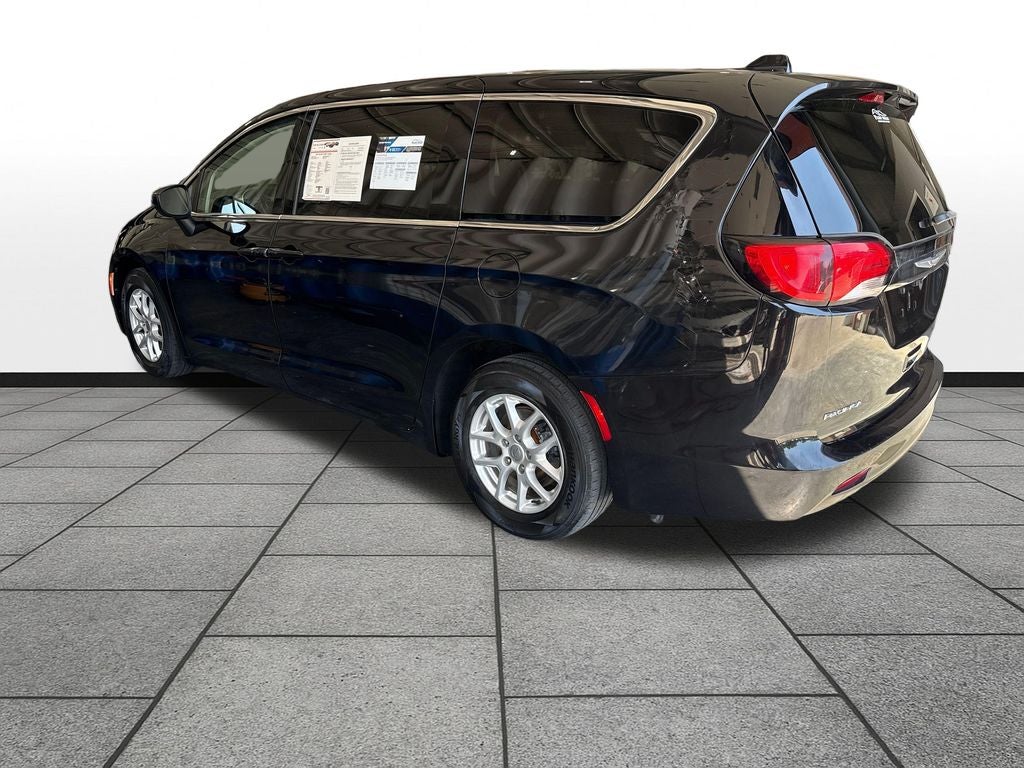 2017 Chrysler Pacifica Touring