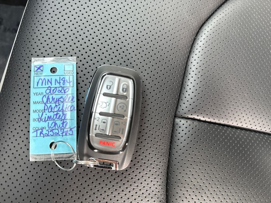 2026 Chrysler Pacifica PACIFICA LIMITED