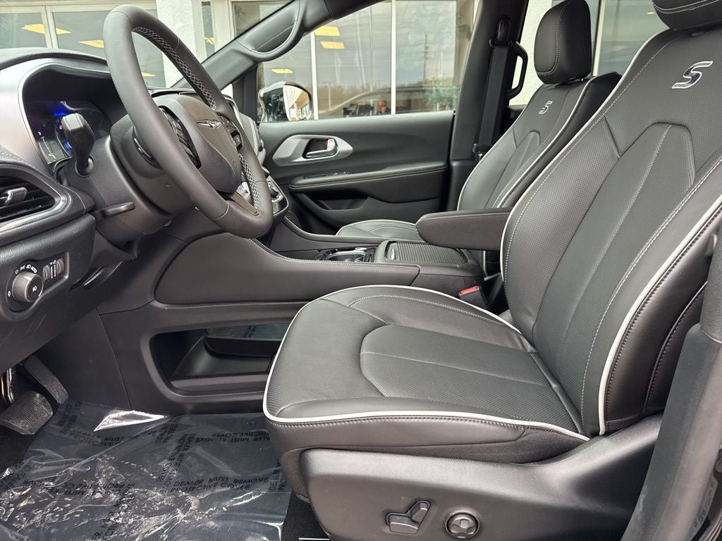 2026 Chrysler Pacifica PACIFICA LIMITED AWD