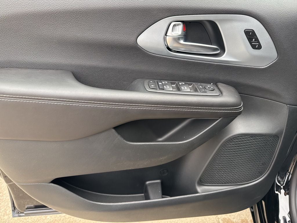 2026 Chrysler Pacifica PACIFICA LIMITED AWD