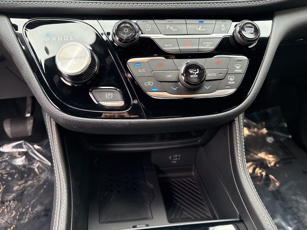 2026 Chrysler Pacifica PACIFICA LIMITED AWD