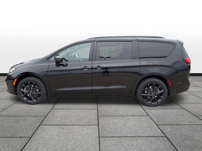 2026 Chrysler Pacifica PACIFICA LIMITED AWD