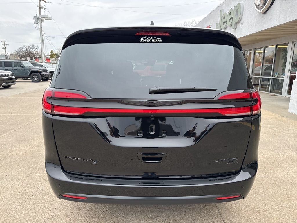 2026 Chrysler Pacifica PACIFICA LIMITED AWD