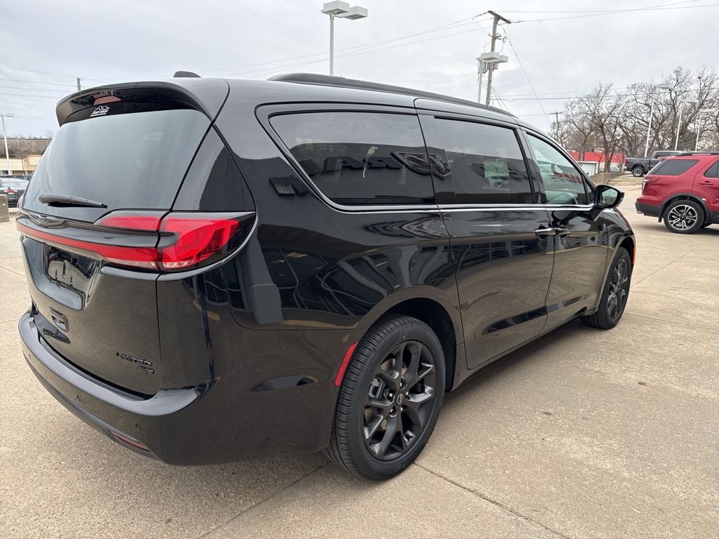 2026 Chrysler Pacifica PACIFICA LIMITED AWD