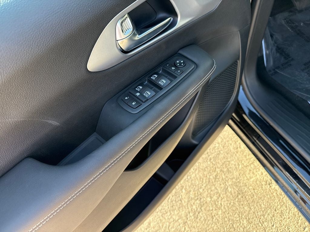 2026 Chrysler Pacifica PACIFICA LIMITED AWD