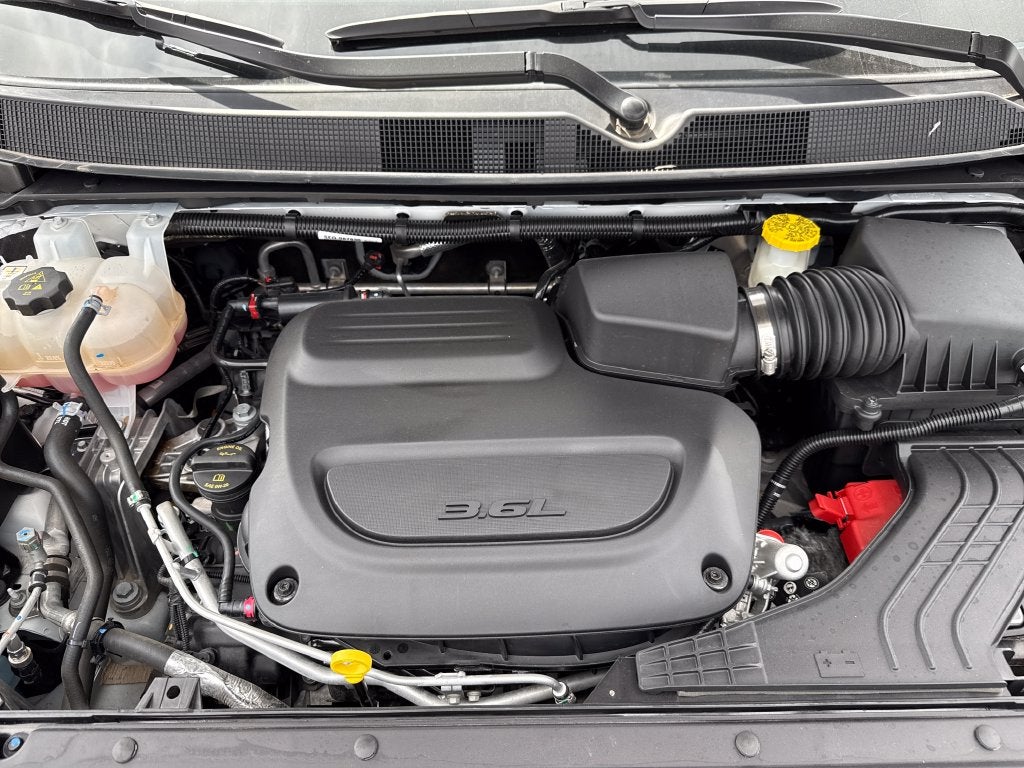 2024 Chrysler Pacifica Limited AWD