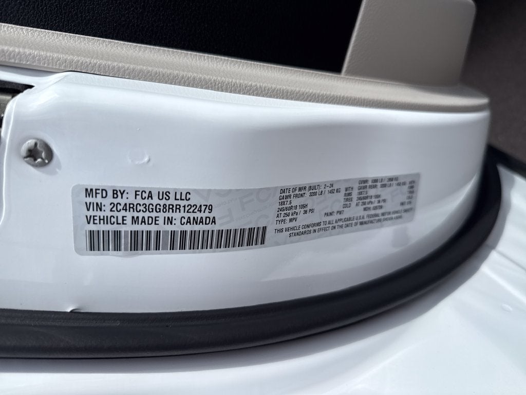 2024 Chrysler Pacifica Limited AWD