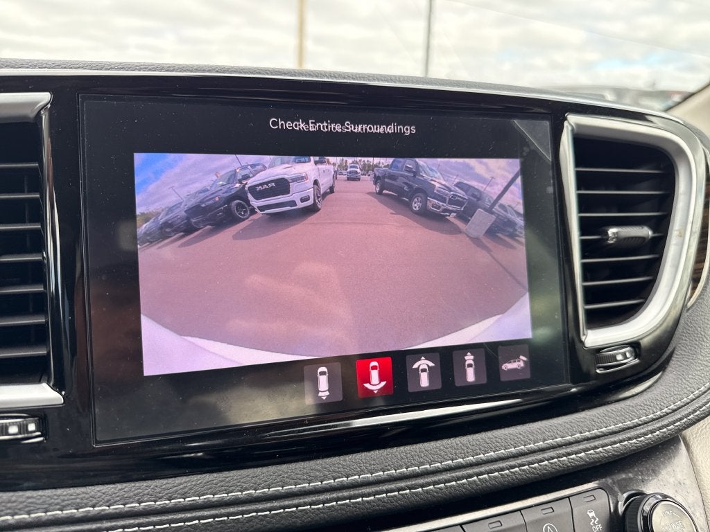 2024 Chrysler Pacifica Limited AWD