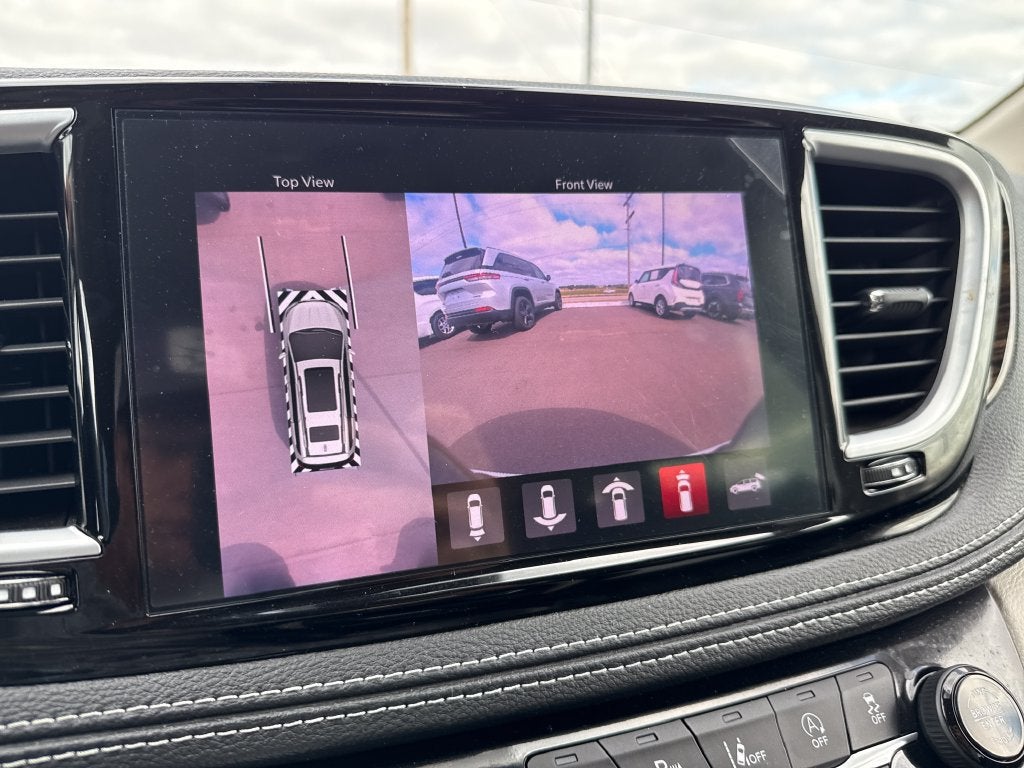 2024 Chrysler Pacifica Limited AWD