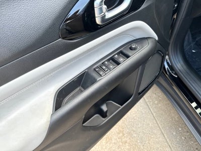 2025 Jeep Compass COMPASS LIMITED 4X4