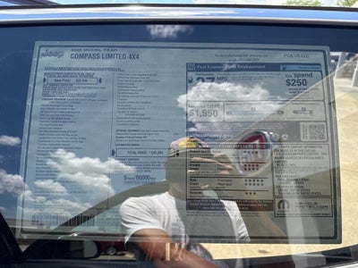 2025 Jeep Compass COMPASS LIMITED 4X4